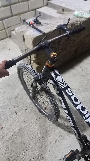 Dağ velosipedi – Adidas temalı çərçivə - Ölçü: 26" təkərlər - — 2