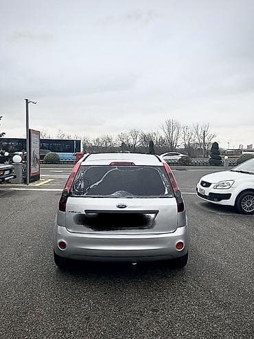 skorost bawlıqları: Ford Fiesta: 1.4 l | 2007 il 320500 km Hetçbek — 4