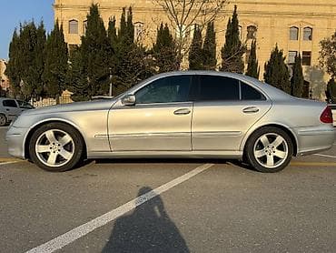 disk 18: Mercedes-Benz E-Class: 3.2 l | 2005 il Sedan — 7