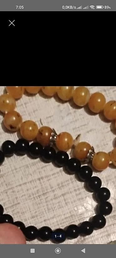 Diqqət . üzüklərbpyük barmaqlar ücündür, 2iyarətdən gəlib.qiymət 4,5