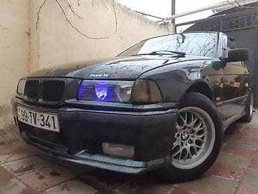 honda stream 2002: BMW 3 series: 1.8 l | 1997 il Sedan — 5