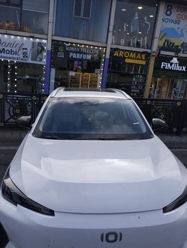 купить электромобиль в баку: Şəxsi avtomobilimlə sürücülük xidməti təklif edirəm. - Avtomobil: ağ — 6