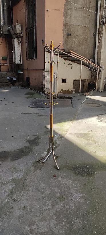 Metal dəftəryanı/geyim asqısı – sərbəst dayanan model.tezedir - — 3