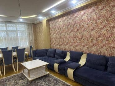 ehmedlide ev: Əhmədli metrosunun yaxınlığında neapol dairesində 17 mertebeli binanın — 2