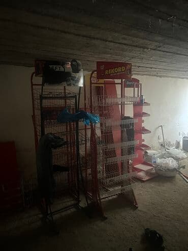 вешалка для брюк и рубашек напольная: 150 * 25 * 40, Красный, Б/у, Самовывоз — 3