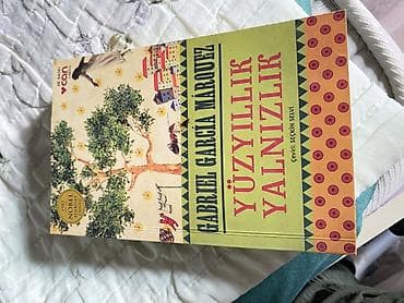 kagiz pullar: Məhsul: “Yüzyıllık Yalnızlık” – Gabriel García Márquez - Nəşriyyat — 2