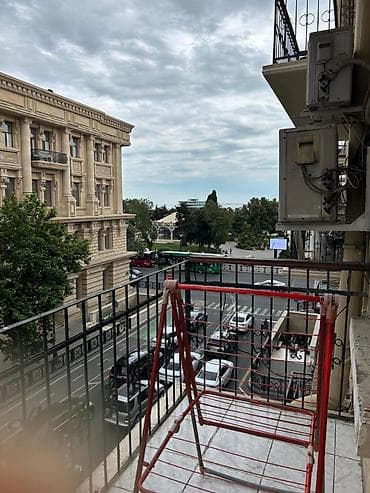 ev axtarıram: 2 otaqlı, 80 kv. m — 8