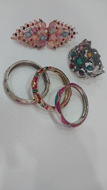 Qolbaqlar hamisi 10 man