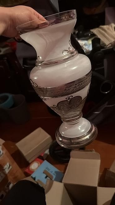 dekorativ gül: Bir vaza, Xrustal — 3