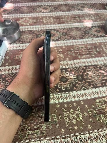 apple m1: IPhone 14 Pro Max, 256 GB, Qara, Simsiz şarj — 3