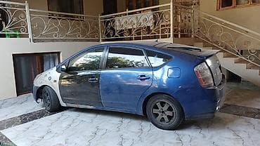Продажа авто: Gence ve bakida mawinlar var bu qiymet genceye ayitir byd nissan not — 1
