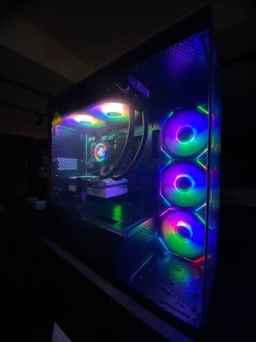 masaüstü kampüter: Gaming kumpyuter Bütün oyunları dəstəkləyir Processor: Intel Core i9 — 1