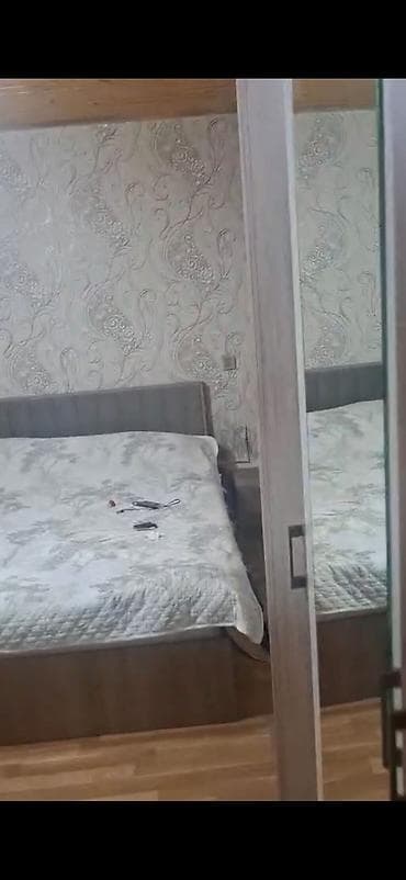 4 otaqlı ev: Zeynalabdin Tağıyev, 2 otaqlı, Köhnə tikili, 60 kv. m — 1