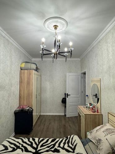 Yataq otağı dəsti - Yataq: iki nəfərlik, taxta karkas, başlıq hissəsi