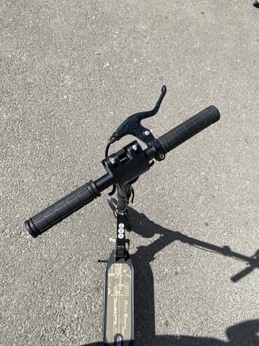 скутер купить бу: Çox səliqəli işlənib. Hər şey işləkdir. Sadəcə əyləc bərkidilməlidir o — 6