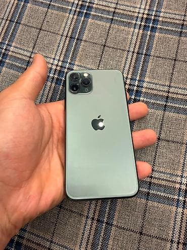 Elektronika: IPhone 11 Pro, 64 GB, Natural Titanium — 1