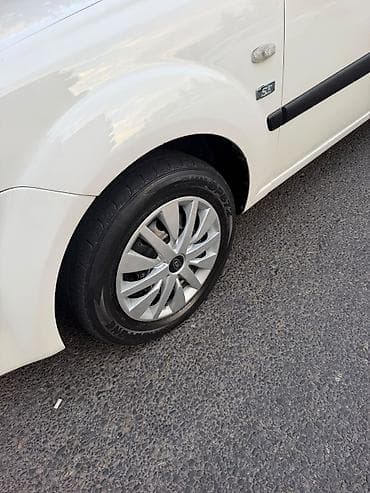 vaz 2107 abilsofka: Kia Rio, 2009 – dizel, avtomat Xüsusiyyətlər: - Kuzov: sedan, ağ rəng — 2
