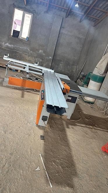 Biznes üçün avadanlıq: MEG A2800 format-kəsmə dəzgahı. Mebel və ağac emalı işləri üçün — 2