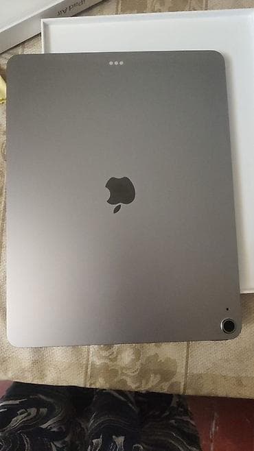 apple mac: Apple iPad Air 13-inch (M3) Wi‑Fi – 256 GB, Space Gray Xüsusiyyətlər — 3