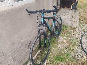 Şəhər/trek tipli velosiped - Yüngül alüminium gövdə, qara rəngli lalafo.az -da Şəhər/trek tipli velosiped - Yüngül alüminium gövdə, qara rəngli