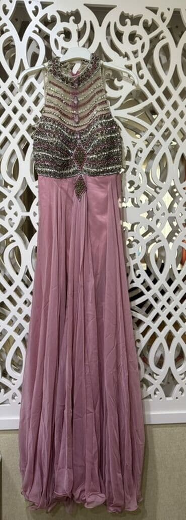 Toy paltarları və aksesuarları: Şık gecə/libas - Rəng: Pudra/çəhrayı - Model: Uzun, axıcı ətək; — 2