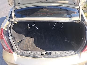 bmw e39 arxa stop: Hyundai Accent sedan - Kuzov: 4 qapılı sedan, rəngi şampan/qızılı - — 1