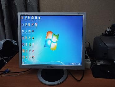 masin rolu komputer ucun: LCD Monitor Samsung Syncmaster Model: 920N 19-düym lcd ekrandır. Əla — 6
