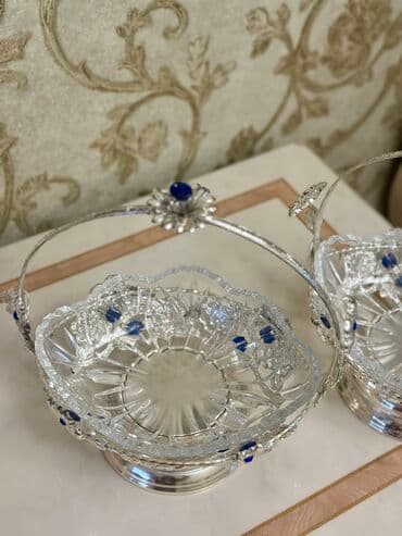 yuxuda qend qabi gormek: 2 cut gumusu konfet qabi — 2