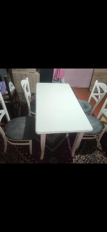Mətbəx üçün, Açılmayan, Dördbucaq masa, 4 stul