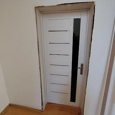 Ağ dəhliz/qapı otaq qapısı - Material: MDF-laminat səth, ağ ağac