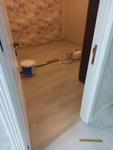 паркет баку: Laminatlarin vurulmasi her cur bilintuslarin supurgeliylerin vurulmask — 7