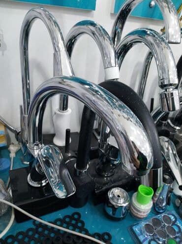 qaz sayğaci: Mətbəx və hamam üçün qarışdırıcı kranlar dəsti - Müxtəlif model və — 1