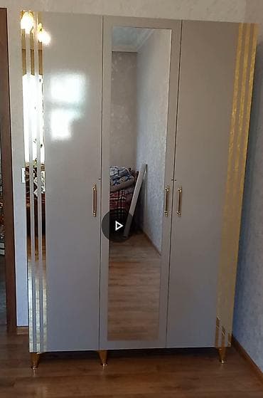 paltar şkafı: 3 qapılı, Güzgülü, Boz, Açılan, Düz dolab — 1