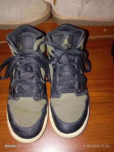 Uşaq geyimi və ayaqqabıları: Rəng - Yaşıl Krossovkalar, Nike, Ölçü: 37, Uniseks — 1