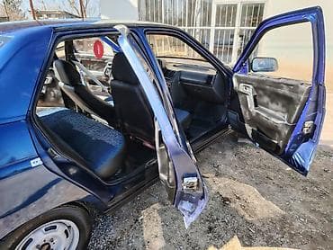 Продажа авто: Məhsul: Lada 2110 sedan (mavi rəng) Xüsusiyyətlər: - Kuzov: 4 qapılı — 10