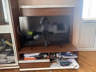 televizor 82: Sony Smart TV – Google TV ilə - Ekran: təxminən 50–55 düym diaqonal — 5