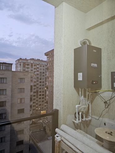 сдается 3 комнатная квартира: 2 otaqlı, 53 kv. m — 20
