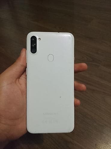 galaxy a54: Samsung Galaxy A11, 32 GB, rəng - Ağ — 4