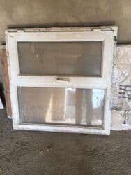 Maye divar kağızları: Plastik qapı pəncərə cəmi bir yerdə 130 m — 2