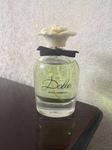 qadın kurtkası: Məhsul: Dolce & Gabbana “Dolce” qadın ətiri Təsvir: - Klassik — 1
