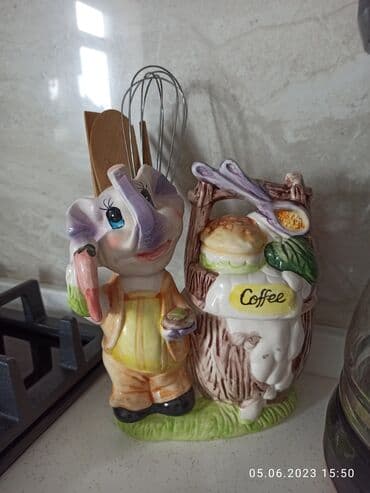 şüşə banka istehsalı: Metbex suvinir 20manata satılır qaşıqları ile birlikde — 2