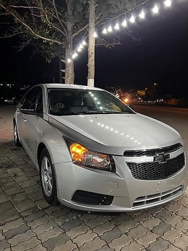 Chevrolet Cruze: 1.4 л | 2014 г. 2009000 км Седан at lalafo.az Chevrolet Cruze: 1.4 л | 2014 г. 2009000 км Седан