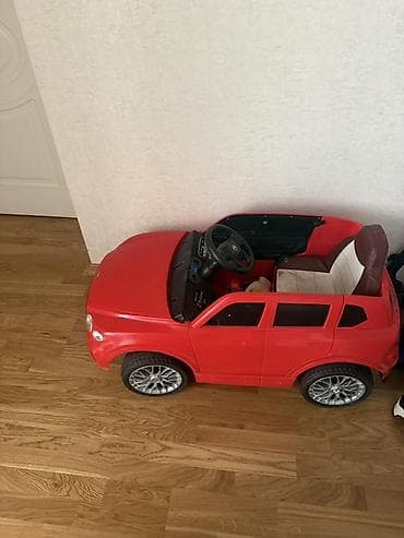 deri plas: Uşaq üçün elektrikli minik maşını - Korpus: parlaq qırmızı rəng — 2