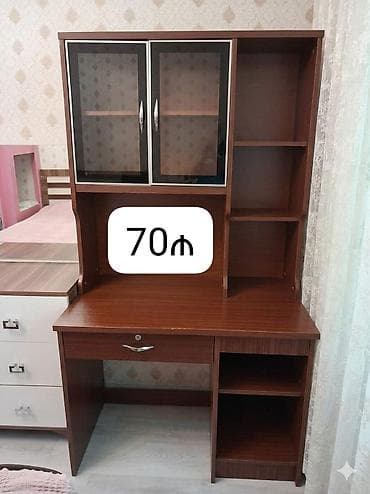 ıkıncı el mebeller: İkinci əl müxtəlif işlənmiş əşyaların ucuz qiymətə satışı. Zeng — 2