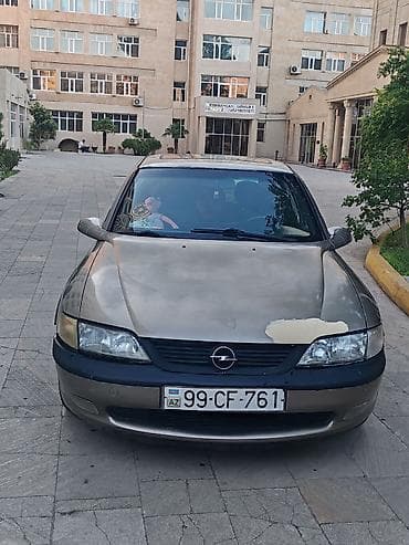 Opel Vectra: 2 l | 1997 il 380000 km Sedan — 2