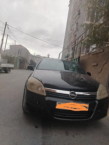 Opel Astra: 0.4 l | 2007 il Hetçbek