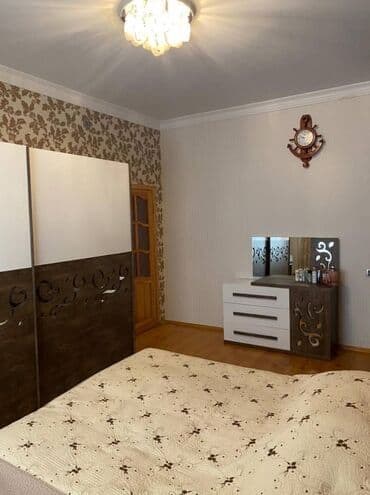 qarayev ev: 5 otaqlı, 370 kv. m, Orta təmir — 6