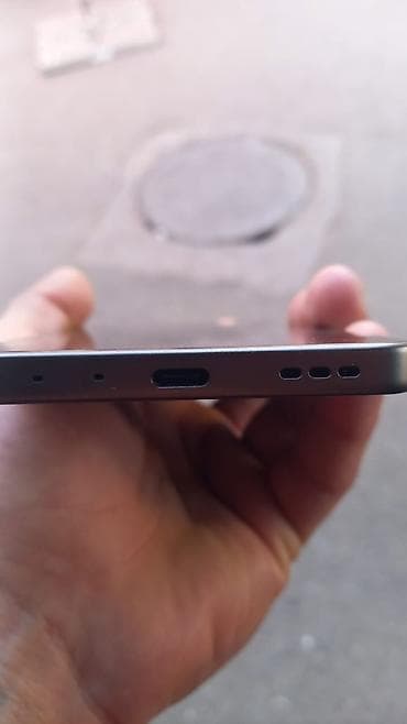 telfolar: Oppo 256 GB, rəng - Qara, Sensor — 4
