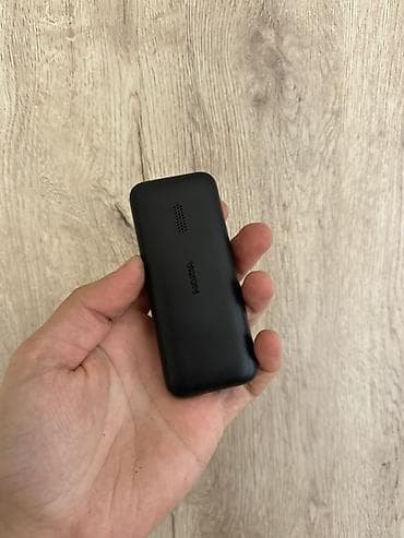 printer 3 u birində: Nokia 105 4G, rəng - Qara, Düyməli — 3