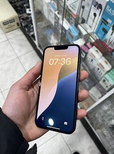 apple 13 ikinci el: IPhone 13, 128 GB, Qara — 2